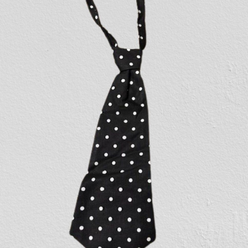Black & White Polka Dot 9 1/2" Tie  4171  NWT Boutique